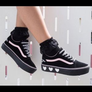 vans lazy oaf platform